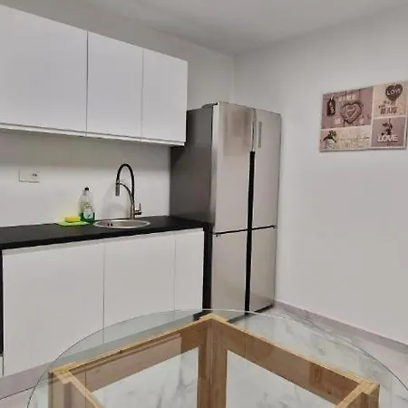 Lakeview With Self Check-in & Private Parking On Request *