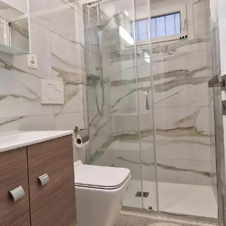 Lakeview With Self Check-in & Private Parking On Request *