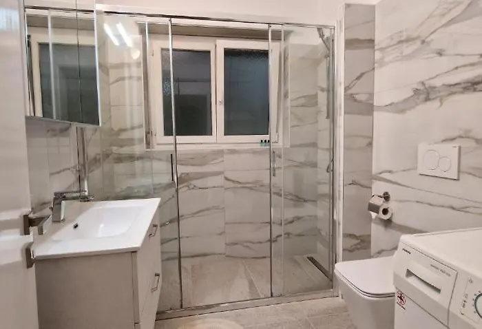 Lakeview With Self Check-in & Private Parking On Request Apartman Lugano